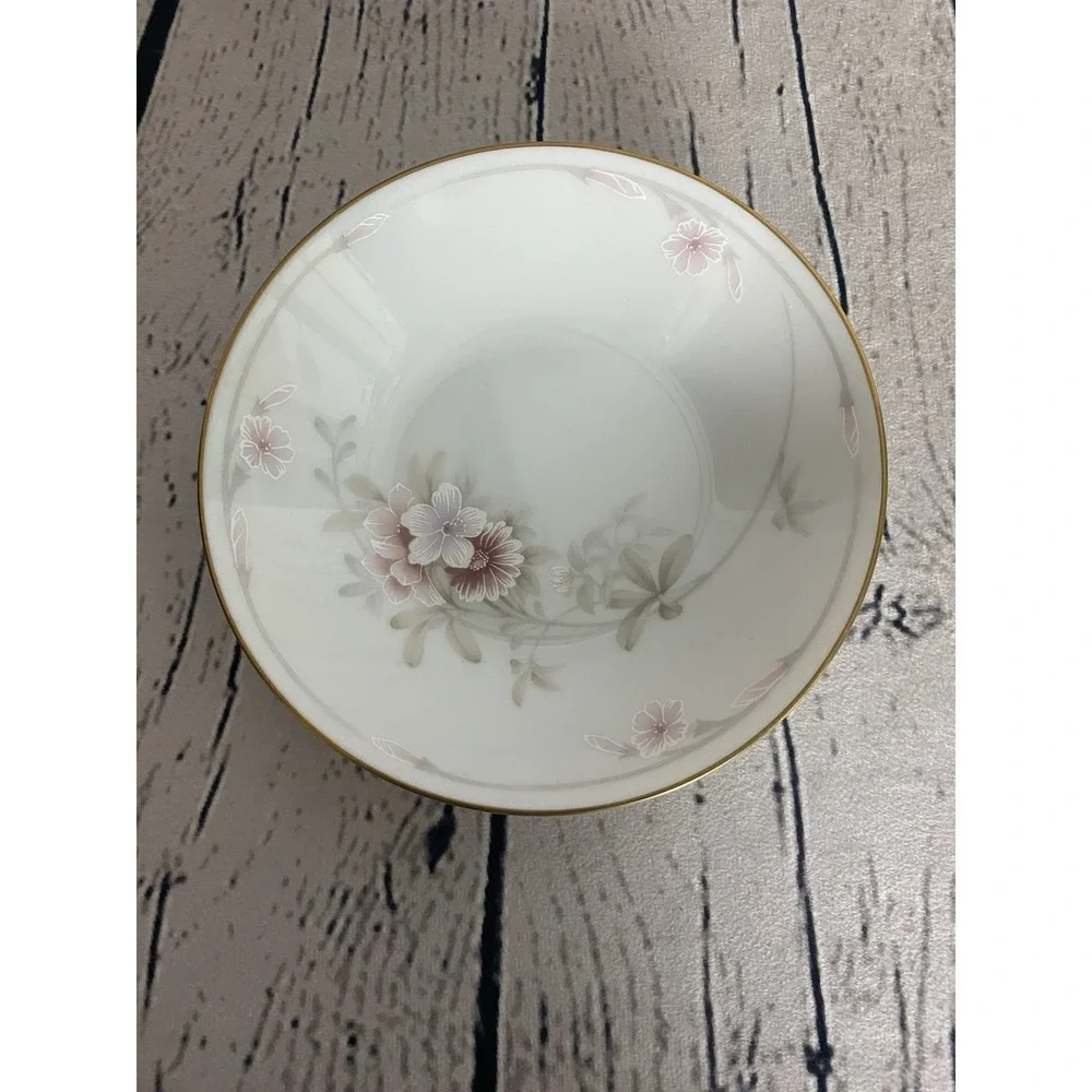 Vintage‎ Legendary By Noritake Shrewsbury 3490 Set Of 3 Berry Bowls 5.5